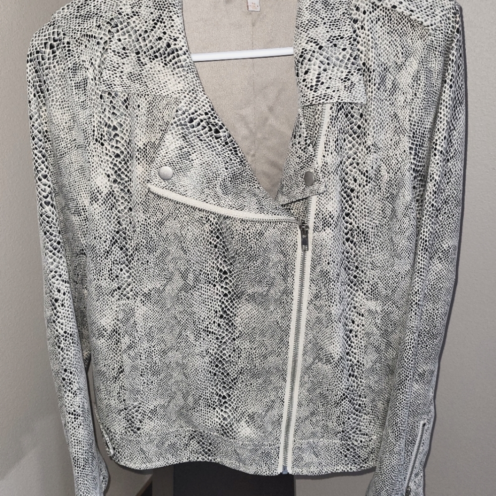Women's Moto Jacket